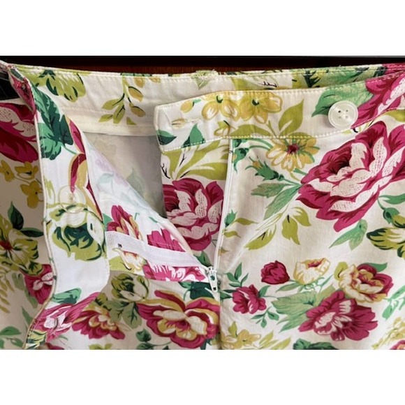 Willi Smith Floral Front Zip Cropped Stretch Pants-Size 12P - Picture 4 of 7